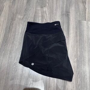 lululemon speed up black shorts 12 tall casual athletic comfy